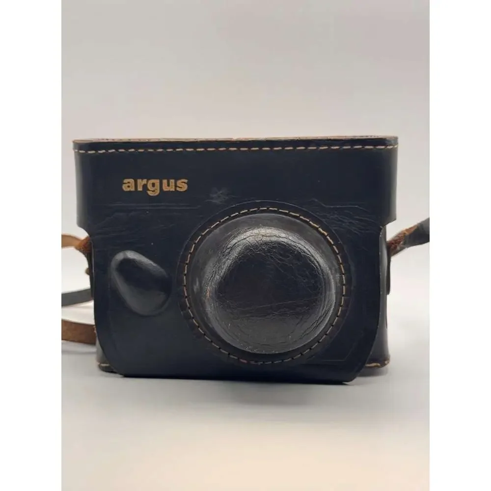 Vintage Argus A2B 35mm Rangefinder Film Camera 50mm f3.5 Lens w Case Parts USA